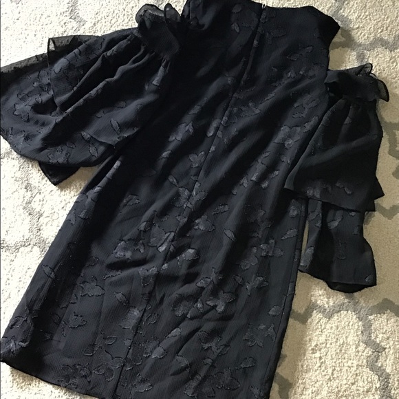 📫 SOLD 📫  CeCe Cold Shoulder Black Dress NWT - Picture 11 of 13